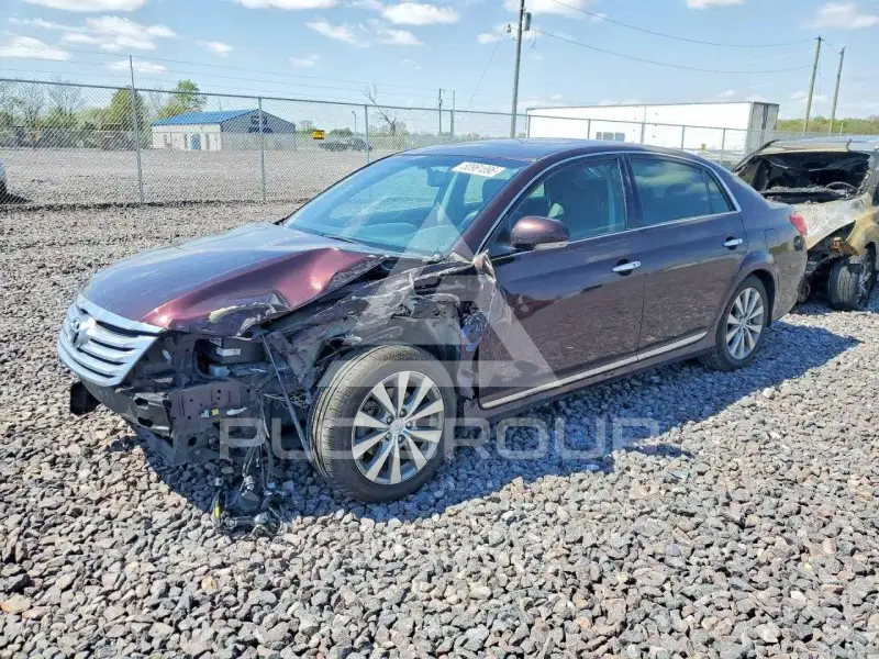 2012 Toyota AVALON фото