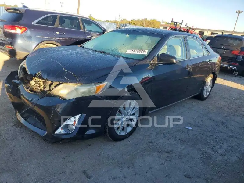 2012 Toyota CAMRY фото