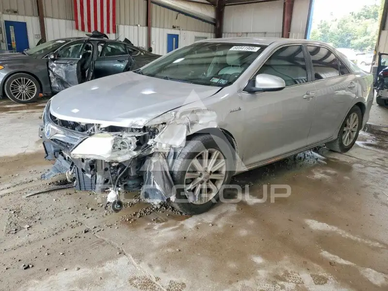 2012 Toyota CAMRY photo