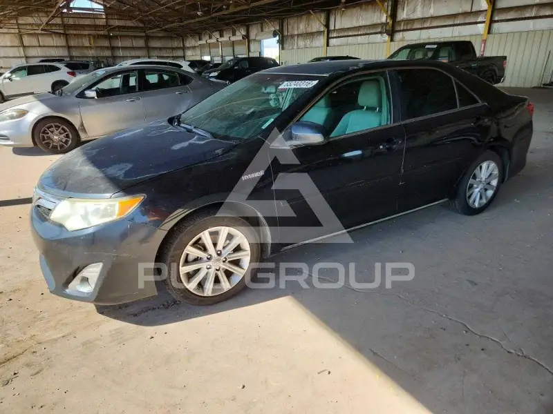 2012 Toyota CAMRY фото