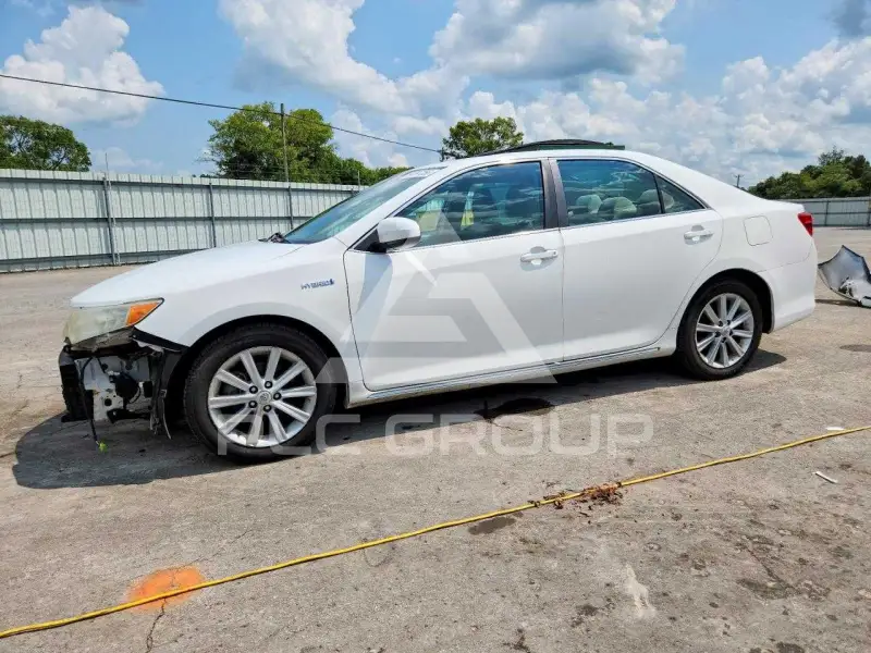 2012 Toyota CAMRY photo