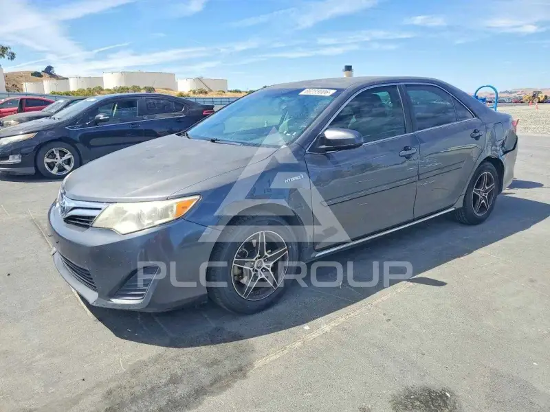 2012 Toyota CAMRY фото