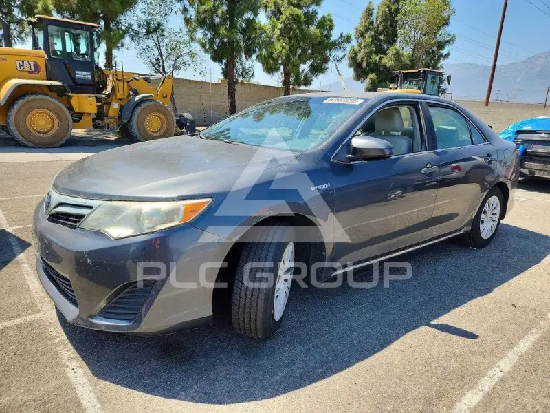 2012 Toyota CAMRY фото