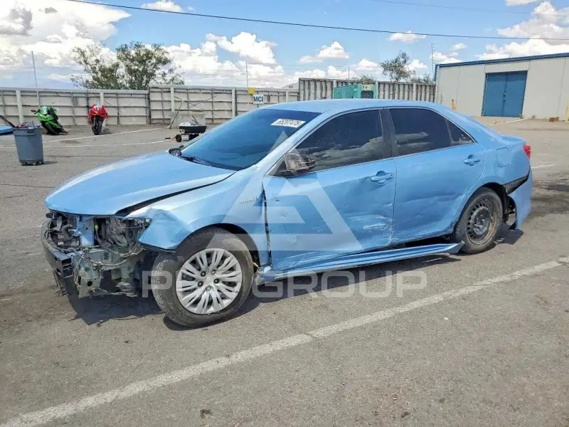 2012 Toyota CAMRY фото