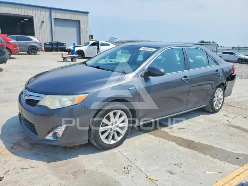 2012 Toyota CAMRY photo