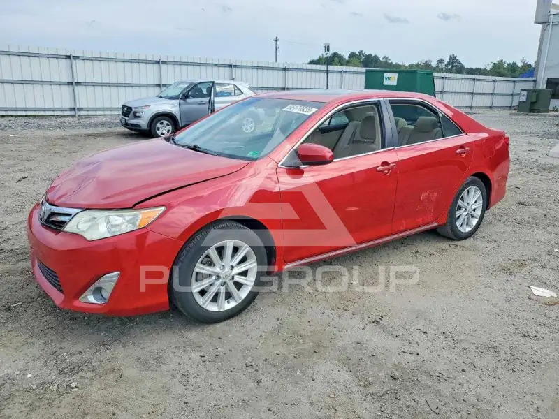 2012 Toyota CAMRY фото