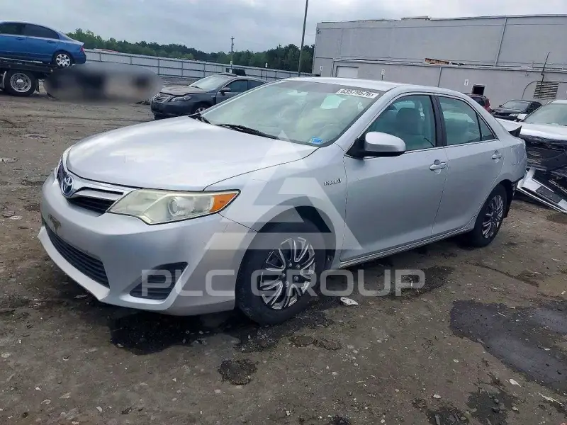 2012 Toyota CAMRY photo