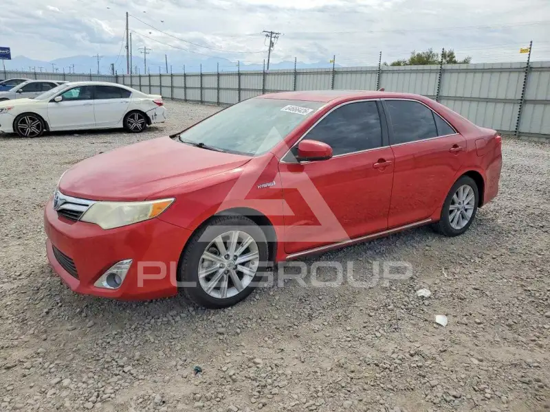 2012 Toyota CAMRY фото