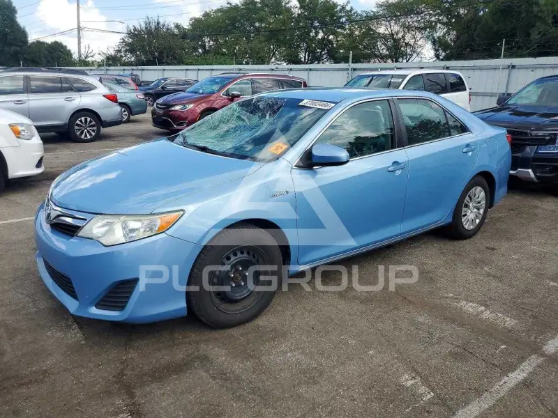 2012 Toyota CAMRY photo