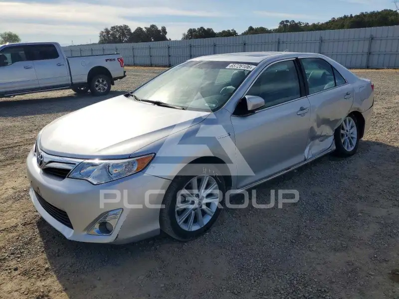 2012 Toyota CAMRY фото