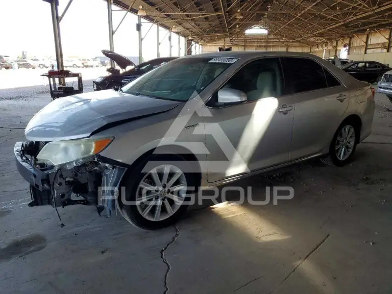 2012 Toyota CAMRY фото