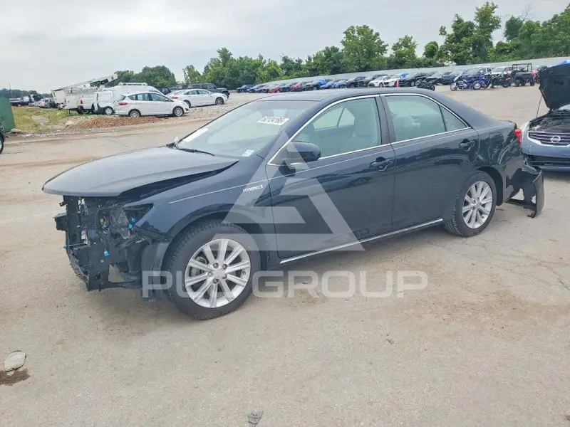 2012 Toyota CAMRY photo