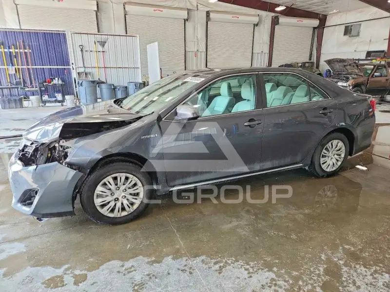 2012 Toyota CAMRY фото