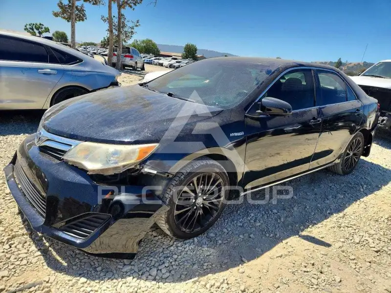 2012 Toyota CAMRY photo