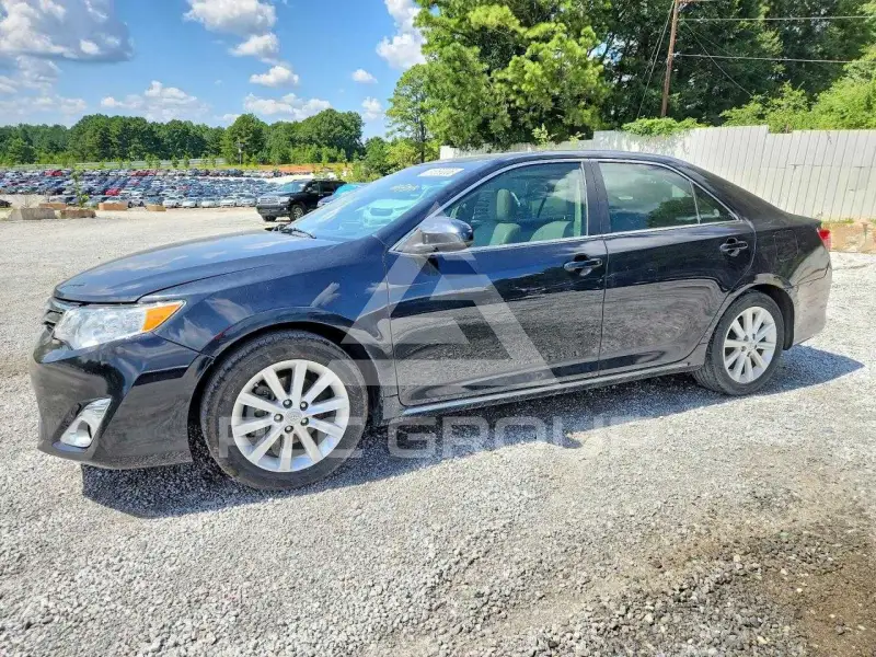 2012 Toyota CAMRY фото