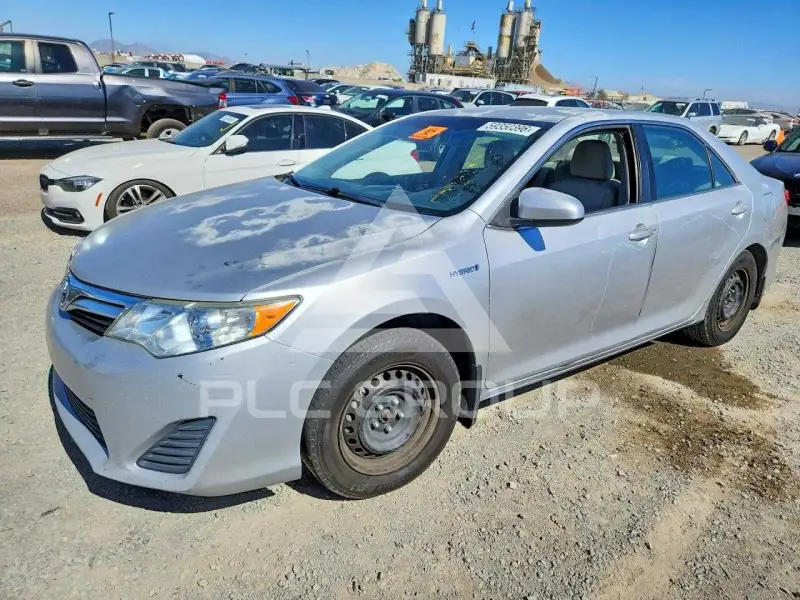 2012 Toyota CAMRY фото