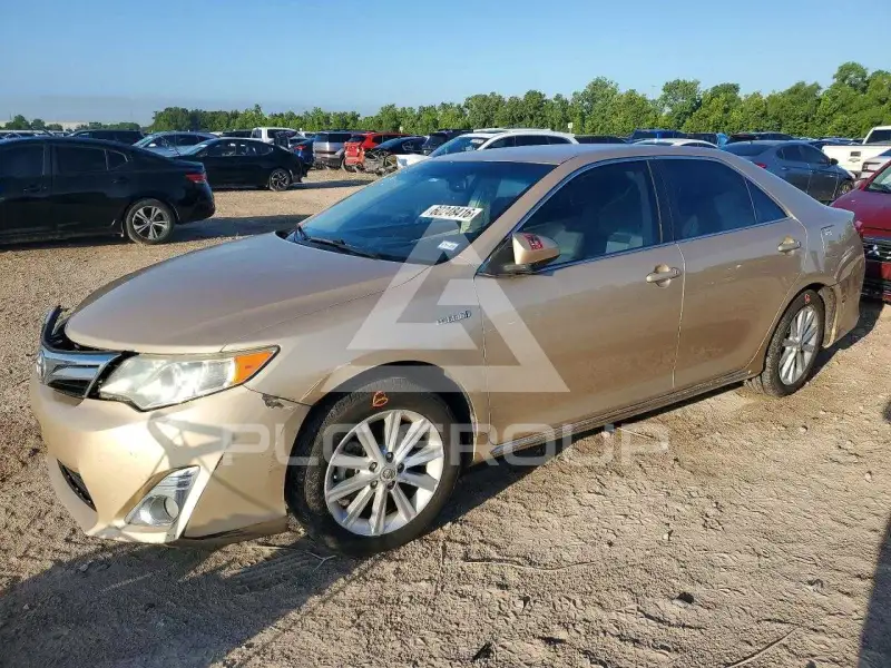 2012 Toyota CAMRY фото