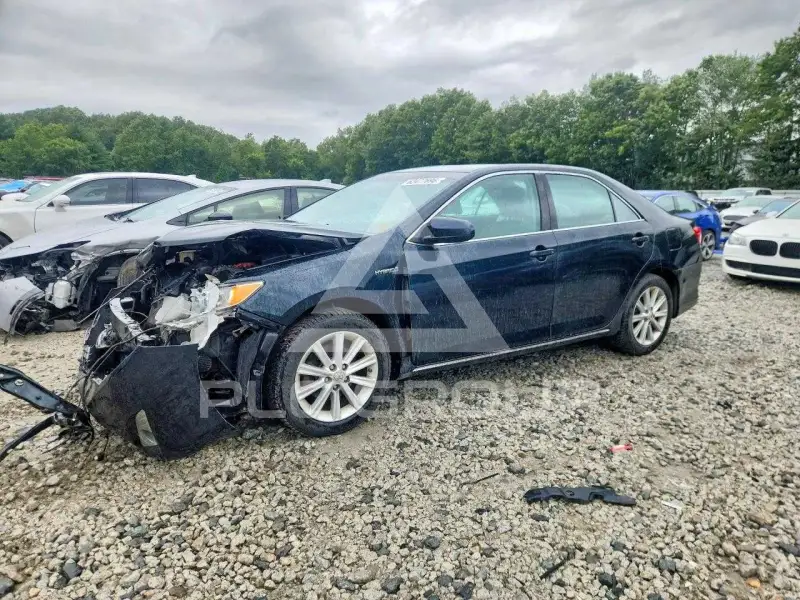 2012 Toyota CAMRY фото
