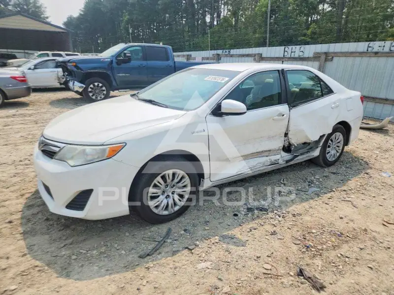 2012 Toyota CAMRY фото