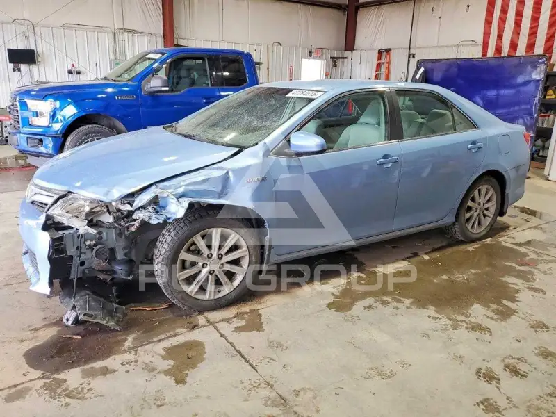 2012 Toyota CAMRY фото