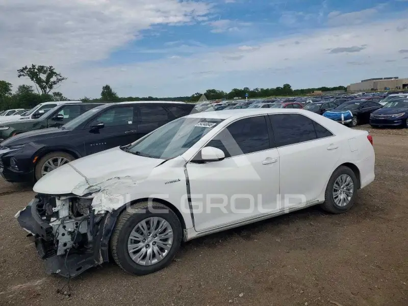 2012 Toyota CAMRY фото