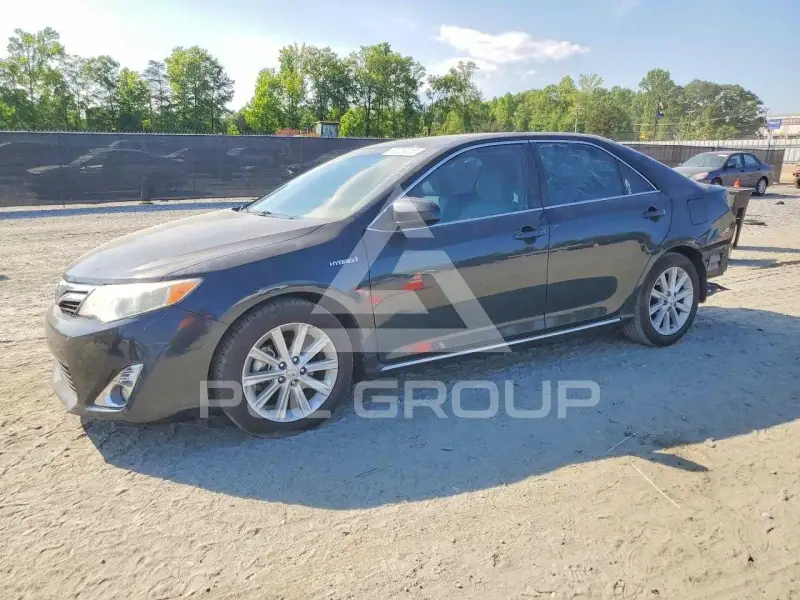 2012 Toyota CAMRY фото