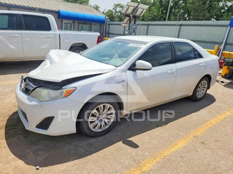 2012 Toyota CAMRY фото