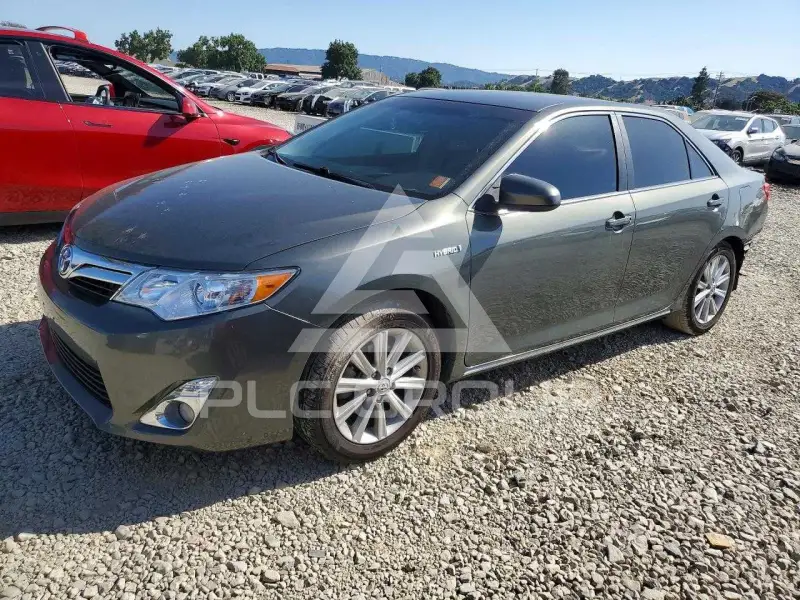 2012 Toyota CAMRY фото