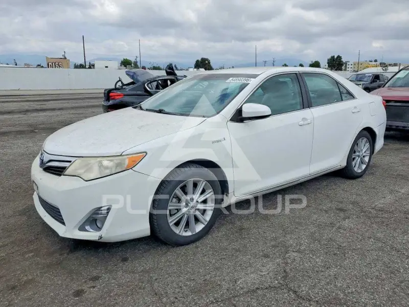 2012 Toyota CAMRY фото