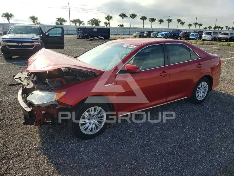 2012 Toyota CAMRY photo