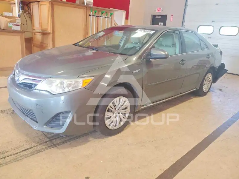 2012 Toyota CAMRY фото