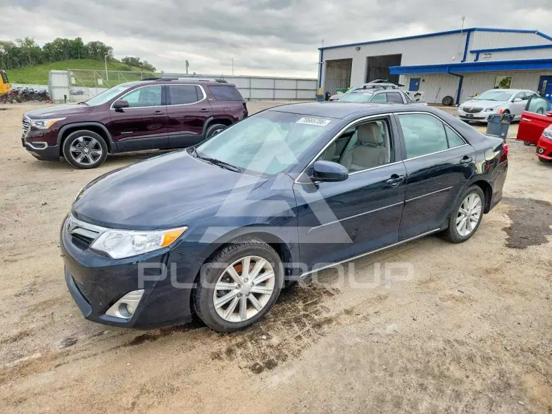 2012 Toyota CAMRY photo