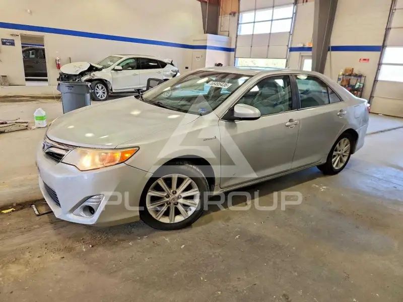 2012 Toyota CAMRY photo