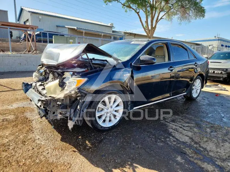 2012 Toyota CAMRY фото