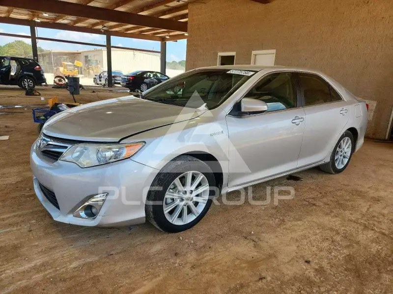 2012 Toyota CAMRY фото