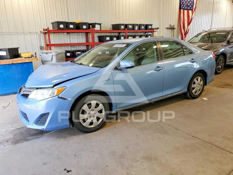 2012 Toyota CAMRY photo