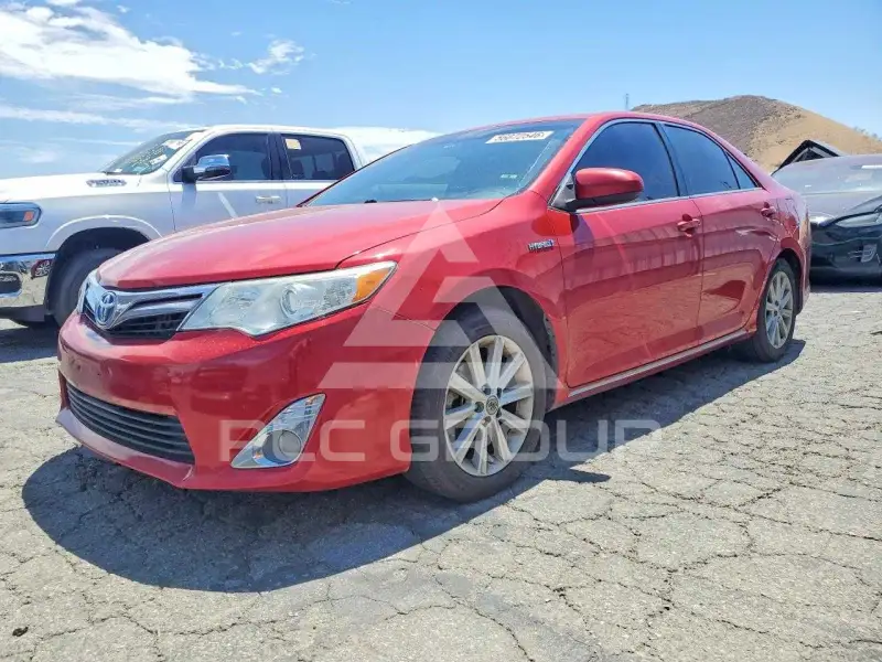 2012 Toyota CAMRY фото