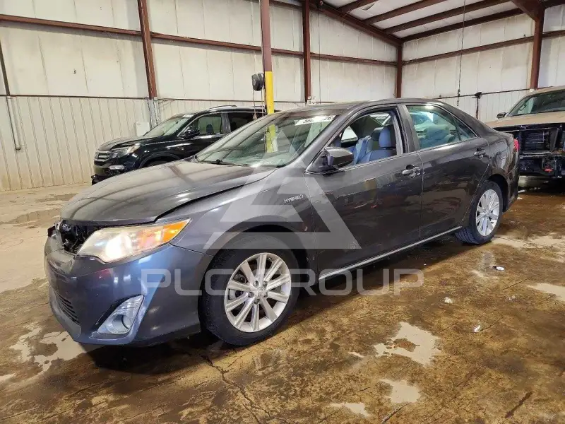 2012 Toyota CAMRY фото