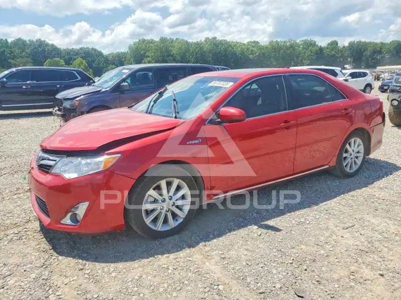 2012 Toyota CAMRY фото