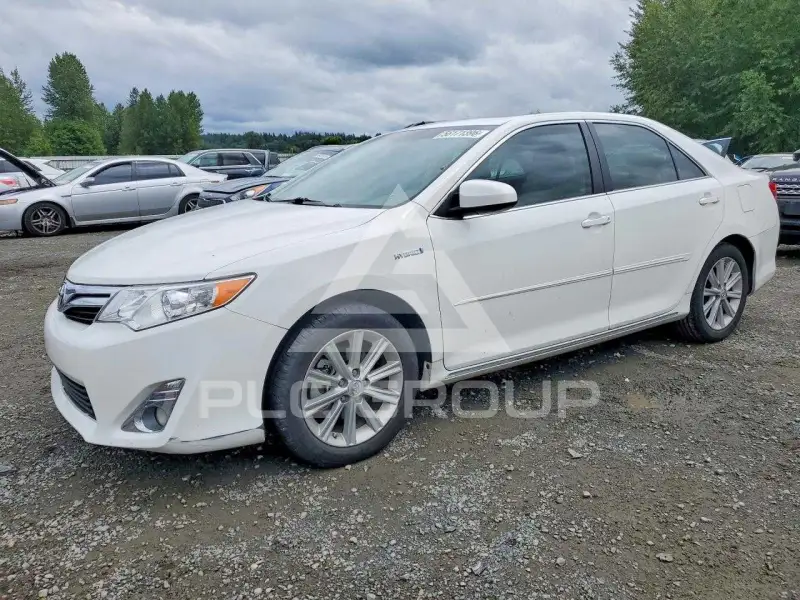 2012 Toyota CAMRY фото