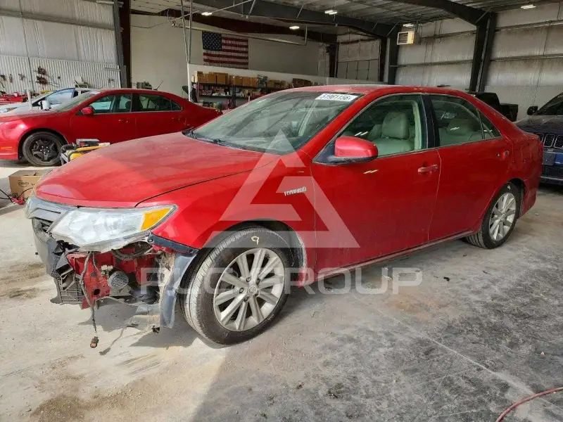 2012 Toyota CAMRY фото