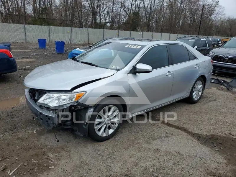 2012 Toyota CAMRY photo
