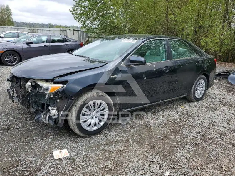 2012 Toyota CAMRY фото