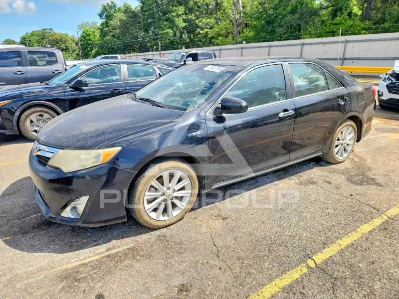 2012 Toyota CAMRY фото