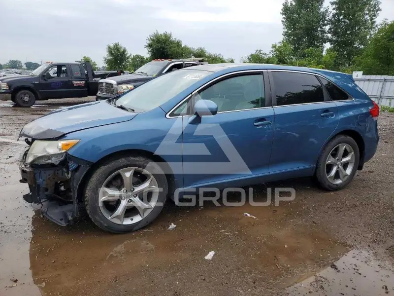 2012 Toyota VENZA photo