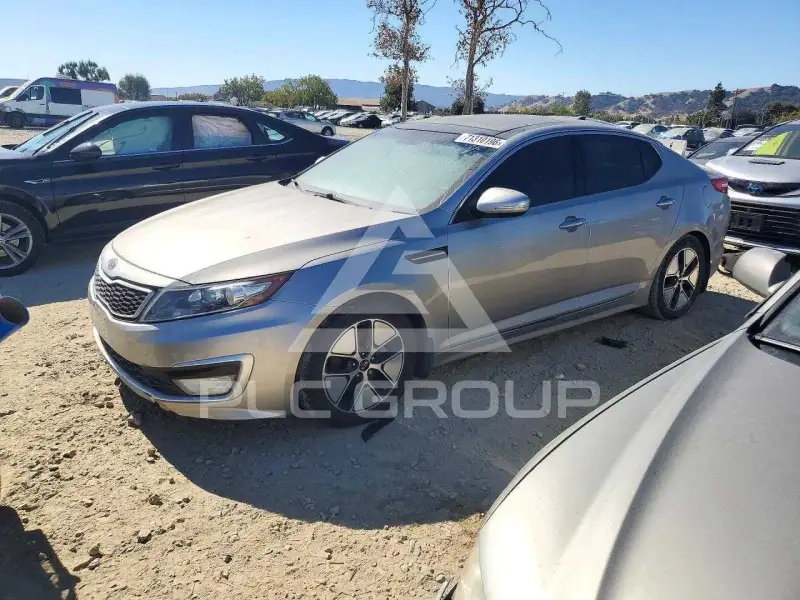 2012 KIA Optima фото