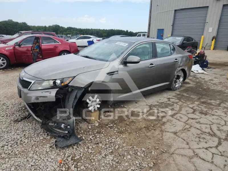 2012 KIA Optima photo
