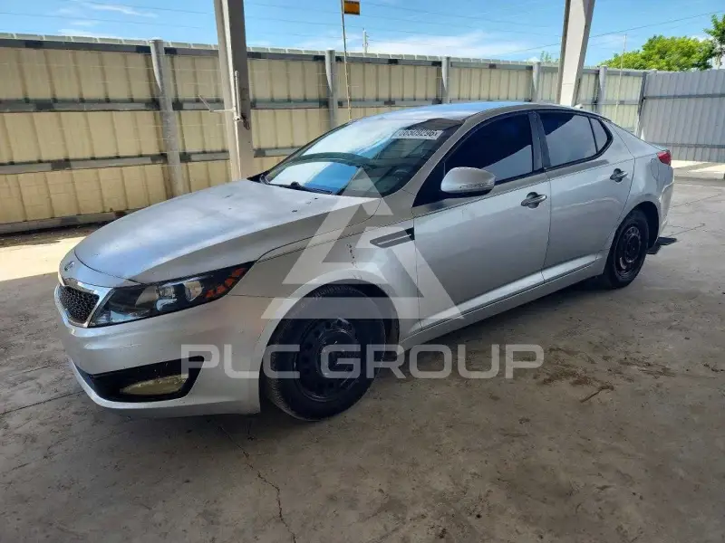 2012 KIA Optima фото