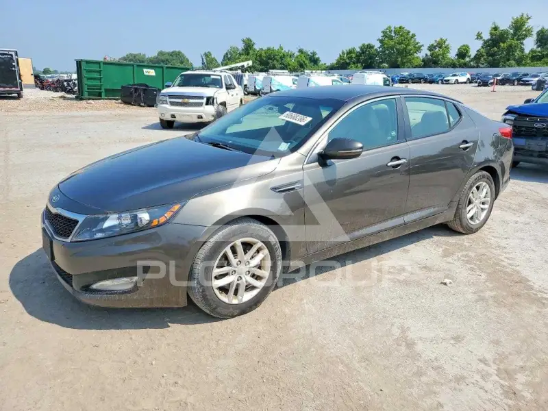 2012 KIA Optima photo
