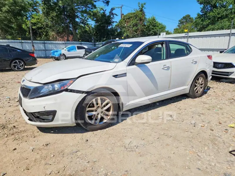 2012 KIA Optima photo